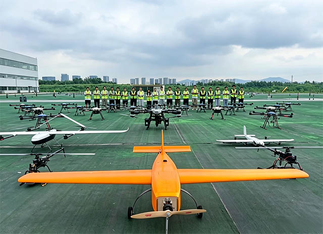 南京模幻天空无人机培训机型.jpg 南京模幻天空无人机培训机型.jpg